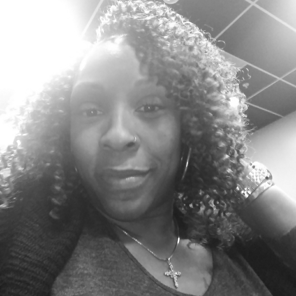 Meet your Posher, Johnette